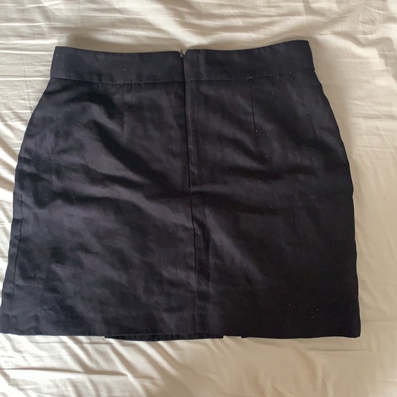 Velvet mini skirt - Picture 2 of 3